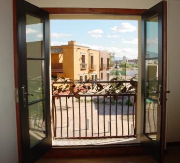 balcony